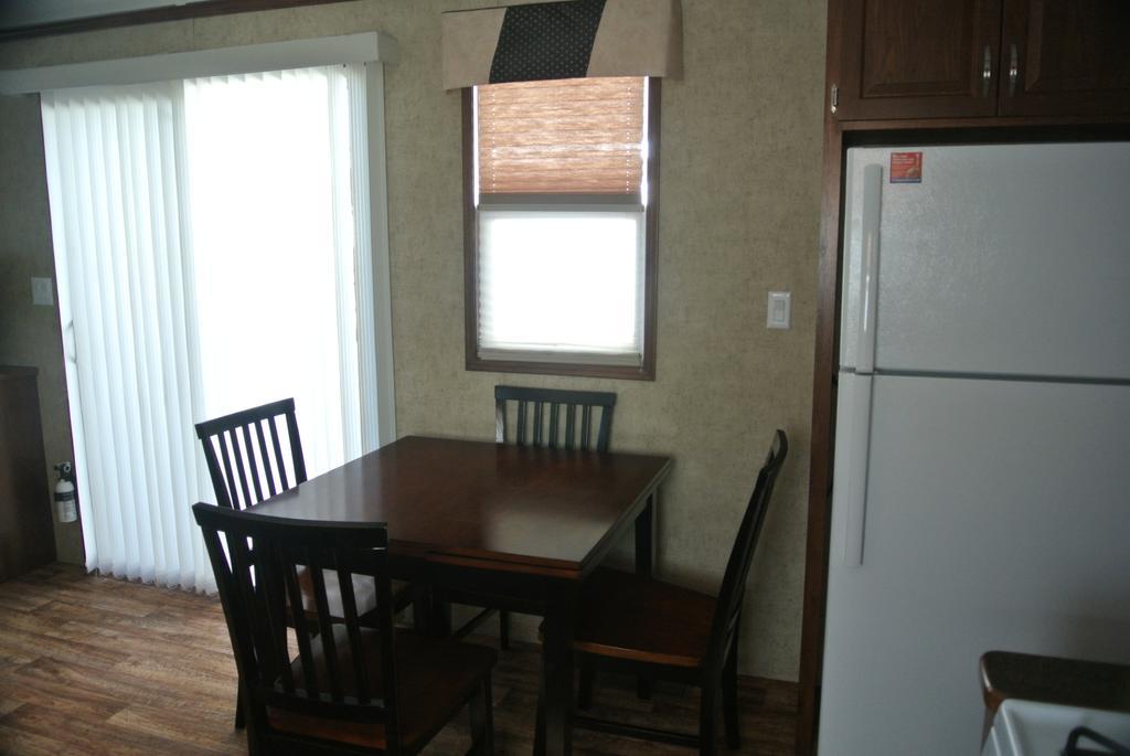 Sherkston Shores Beach Resort Port Colborne Rom bilde