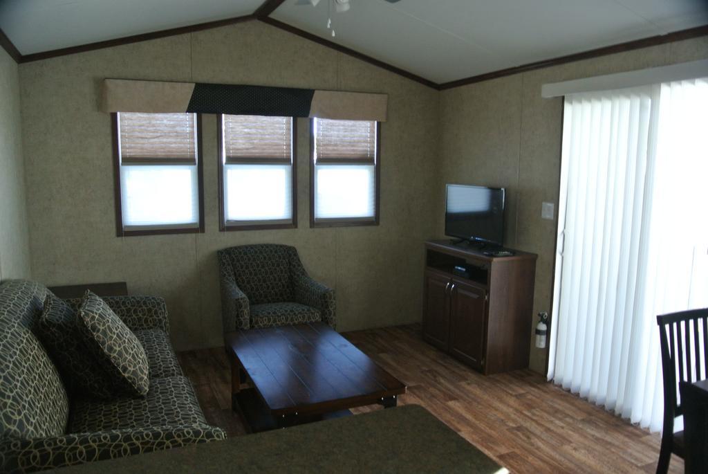 Sherkston Shores Beach Resort Port Colborne Rom bilde