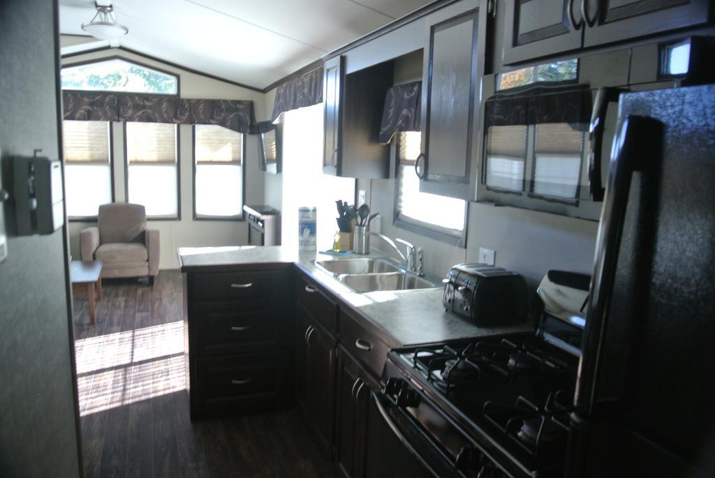 Sherkston Shores Beach Resort Port Colborne Rom bilde
